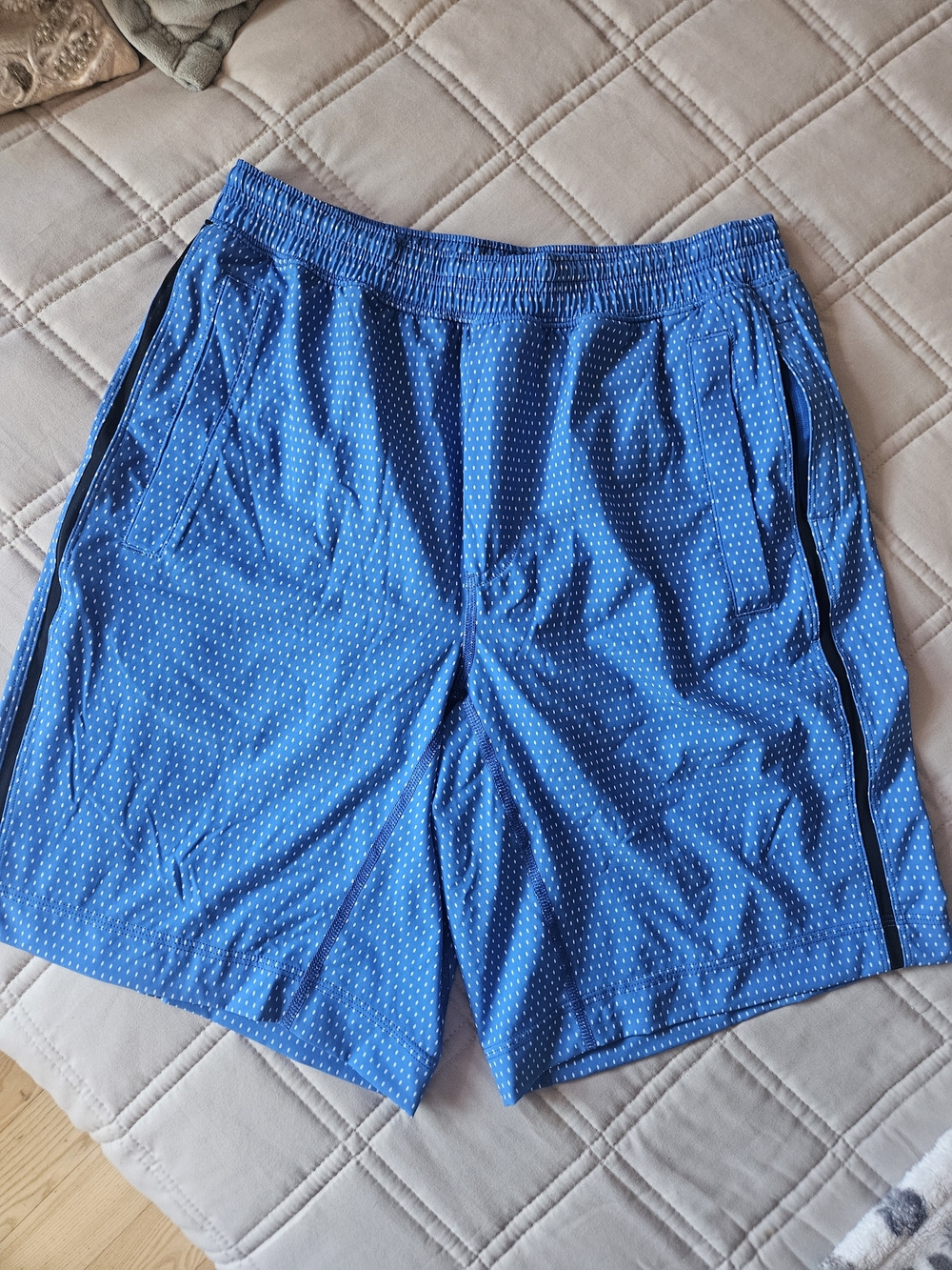 lululemon athletica Blue Polka Dot Men's Shorts
